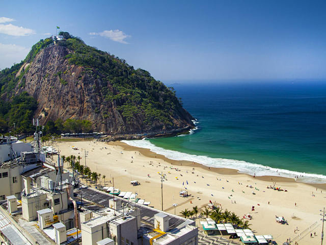 hostel no leme