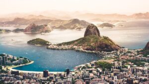 Foto aérea para o pão de açúcar e para a praia do Botafogo no Rio de Janeiro